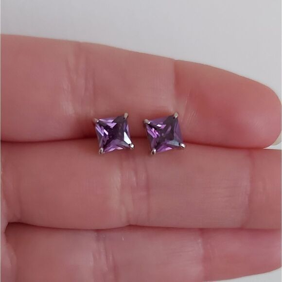 Platinum Plated S925 Sterling Silver Purple CZ Stud Earrings - Picture 7 of 8